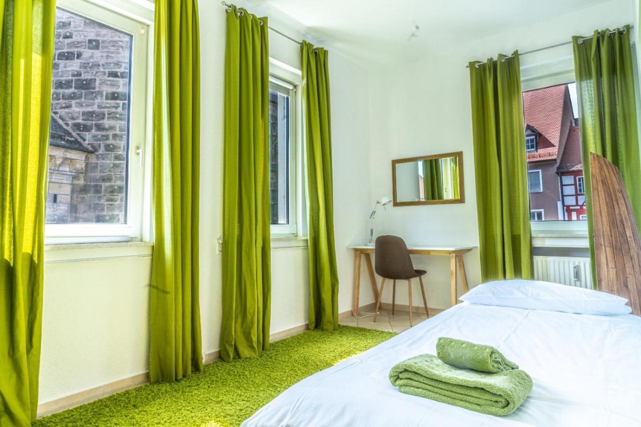 Ferienwohnung Am Spittlerturm Nürnberg Exterior foto