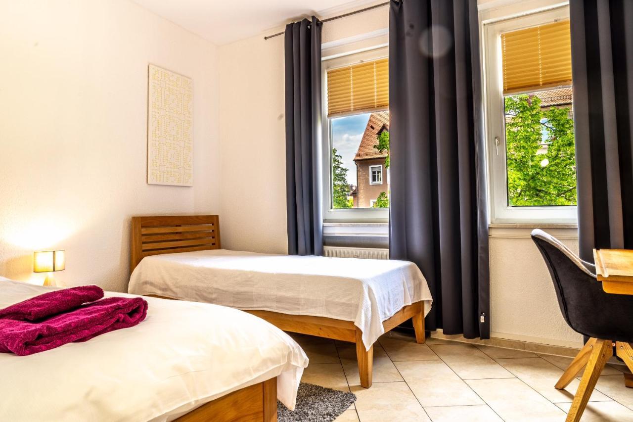 Ferienwohnung Am Spittlerturm Nürnberg Exterior foto