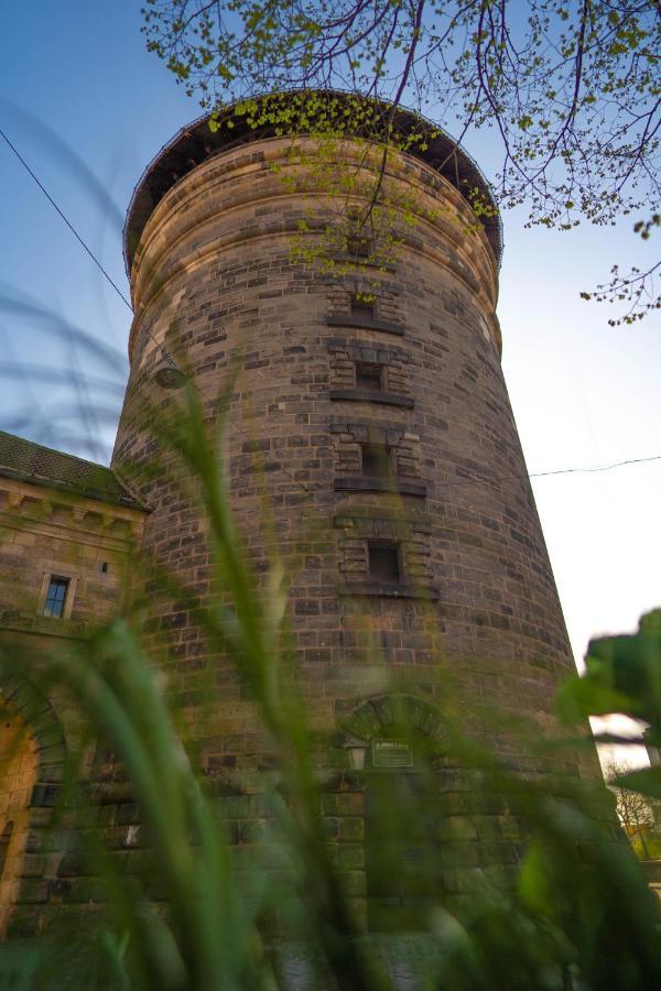 Ferienwohnung Am Spittlerturm Nürnberg Exterior foto